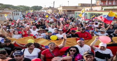 Presidente Maduro muestra su emoción por movilizaciones del pueblo