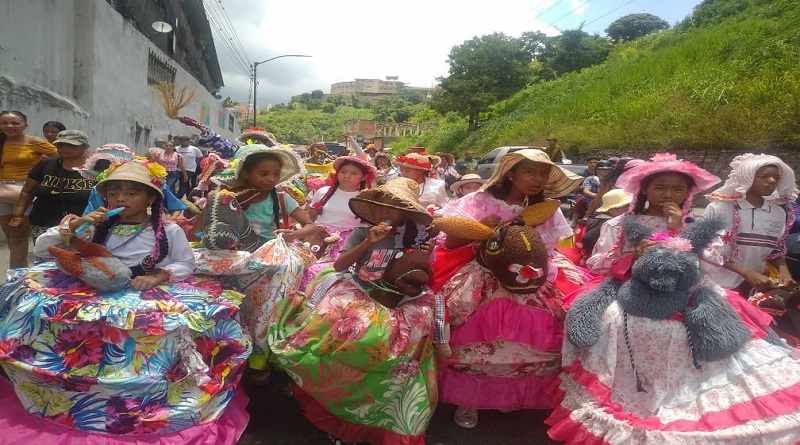 Burriquitas de Petare celebran V Aniversario como patrimonio cultural
