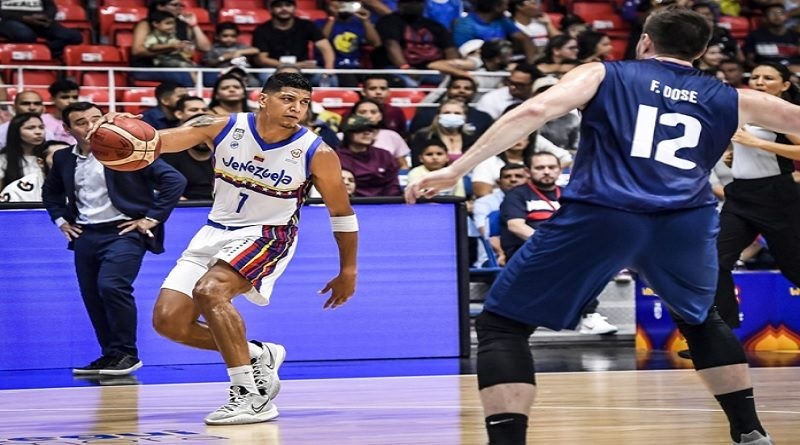 Jhornan Zamora jugará con el Titanes de Barranquilla