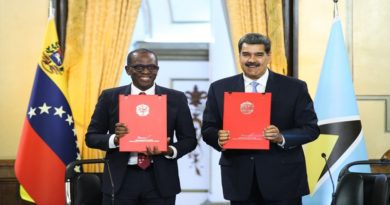 Venezuela y Santa Lucía firman hoja de ruta y acuerdo de servicios aéreos