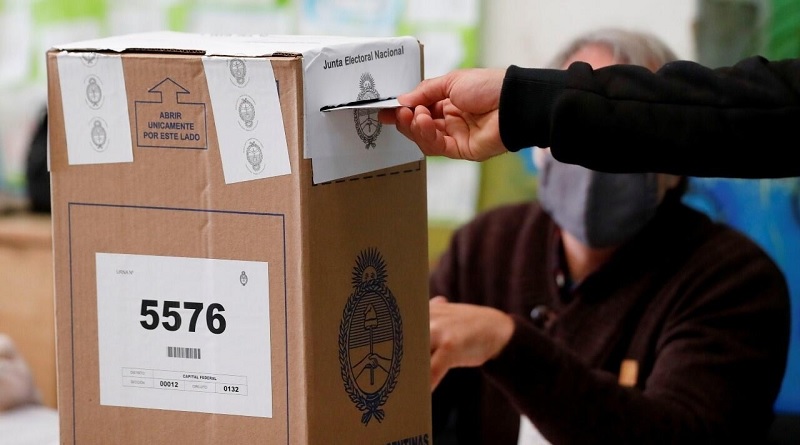 Cierran centros de votación tras elecciones generales en Argentina