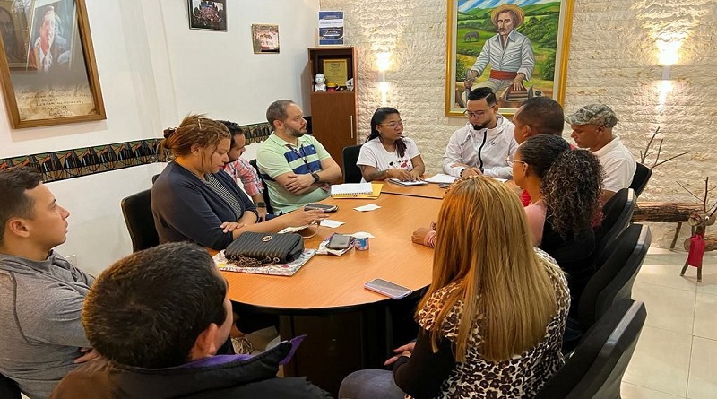Establecen estrategias para mejorar redes de telefonía móvil en Valles del Tuy