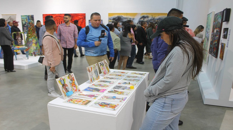 Más de 9 mil personas visitan Salón Michelena en su primera semana