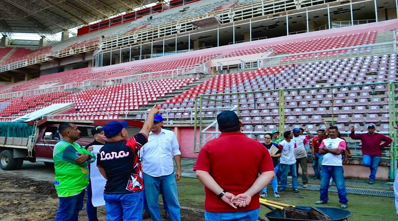Inspeccionan trabajos de rehabilitación en Estadio Metropolitano de Fútbol en Lara
