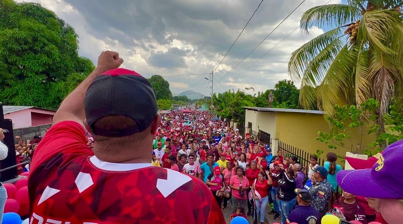 Pueblo de Sarare en Lara marcha en apoyo a política del presidente Nicolás Maduro