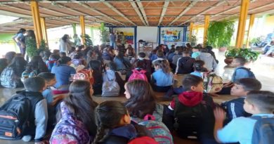 Estudiantes del estado Táchira aprenden sobre robótica y astronomía