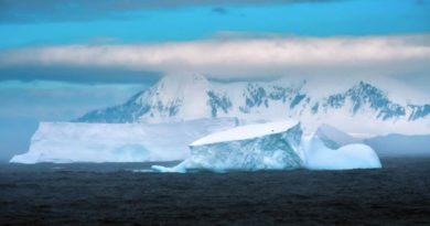 Científicos hallan antiguo paisaje bajo el hielo de la Antártida