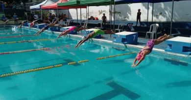 Culmina II festival preinfantil de natación en Parque Miranda
