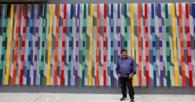 Reconocen a Juvenal Ravelo como artista más destacado de la Feria del Chaco en Chile