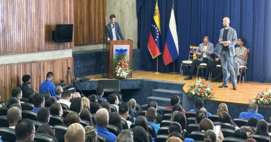 Trabajadores de Conviasa reciben capacitación en novedoso sistema automatizado