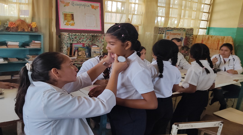 Plan “Salud va a la Escuela” atiende a niños y niñas en Guárico