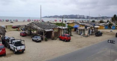 Dos fallecidos y dos heridos por tiroteo en playa de Ecuador