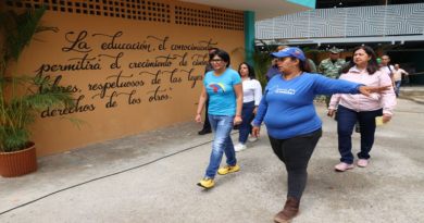 Vicepresidenta Rodríguez supervisa rehabilitación de la U.E.N.B Amalia Pellín 1