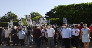 Líderes y pueblo cubano rinden tributo a víctimas del “Crimen de Barbados”