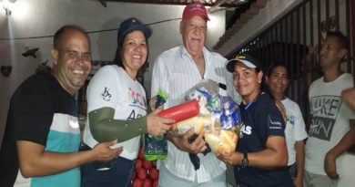 Atendidas familias de Las Tejerías con distribución de alimentos