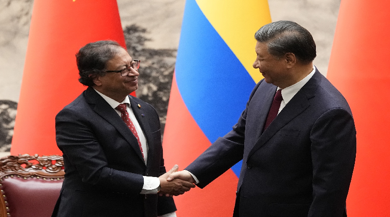 Presidente colombiano se reúne con su homólogo Xi Jinping