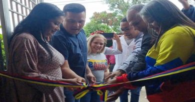 Entregan Consultorio Popular recuperado por las Bricomiles a Familias en Zulia