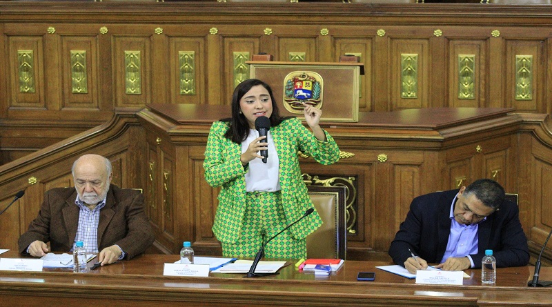 Replican Seminario Antibloqueo en Red de Mujeres y Jóvenes Parlamentarios