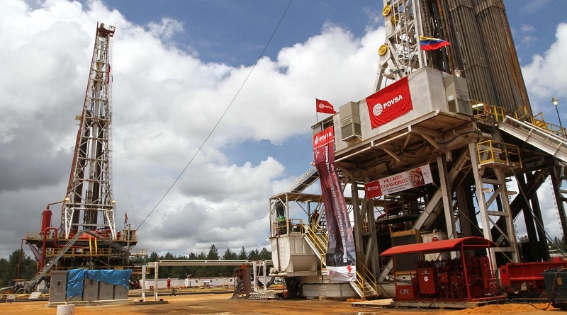 Levantamiento progresivo de "sanciones" a la industria petrolera favorecerá al país