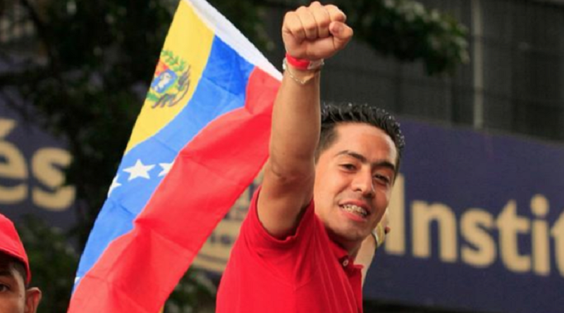 Estrenan documental “Robert Serra caminos de liderazgo”