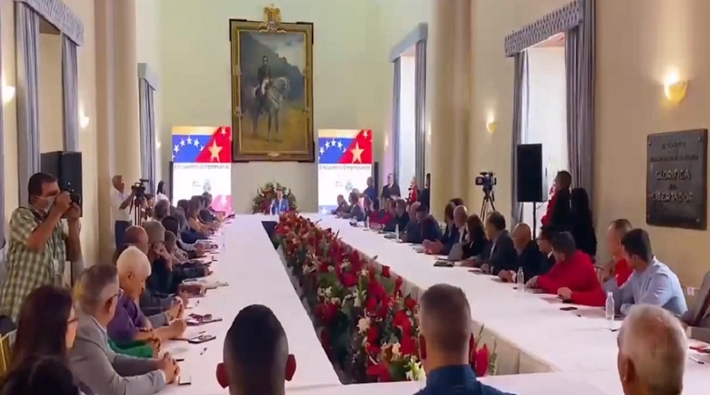 Primer Encuentro Empresarial se desarrolla en Valencia