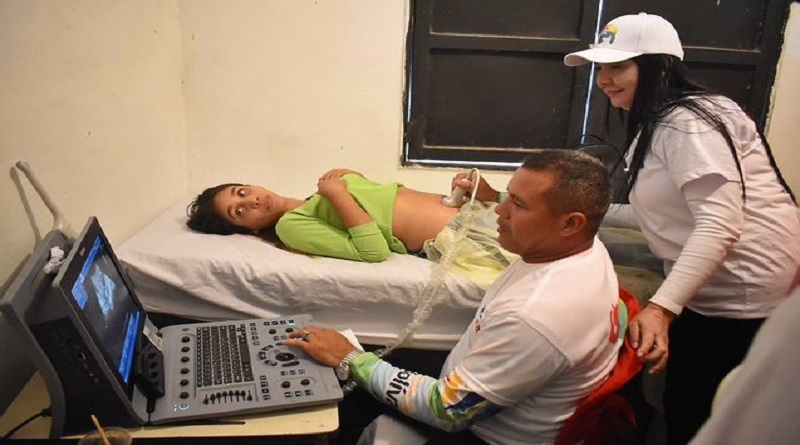 Familias bolivarenses reciben respuesta oportuna a solicitudes social