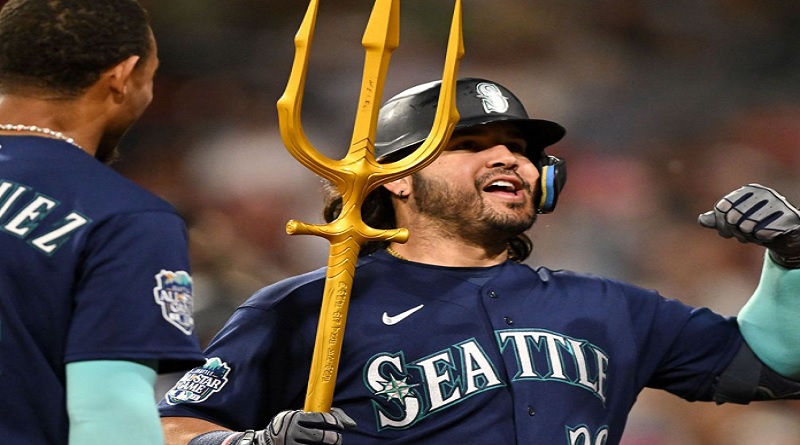 Arizona adquiere a Eugenio Suárez desde los Marineros