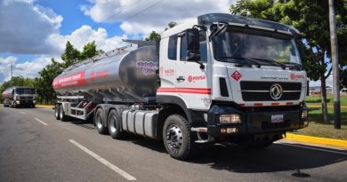 Distribuyen cisternas para garantizar suministro de combustible en Bolívar
