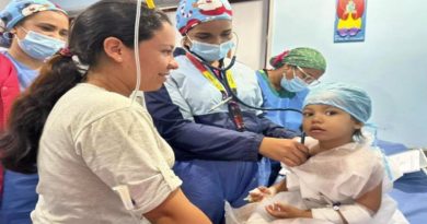 Carabobo inició cirugías de colocación de implantes cocleares