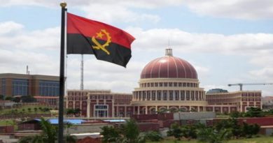 Angola conmemora 48 años de independencia