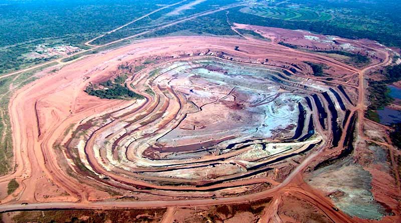 Inauguran mina de diamantes para impulsar economía de Angola