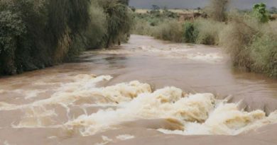 Desaparecen ocho personas en Kenya por crecida de río