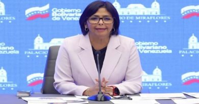 Vicepresidenta Delcy Rodríguez presenta nuevas evidencias que deslegitiman a la CIJ