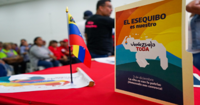 Debaten sobre Guayana Esequiba con sector hotelero mirandino