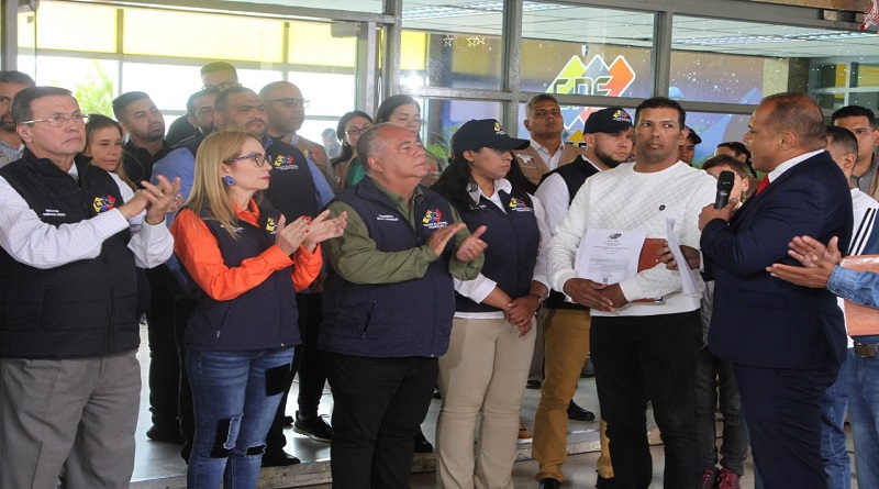 Más de 786 mil 300 organizaciones políticas respaldan Referéndum Consultivo