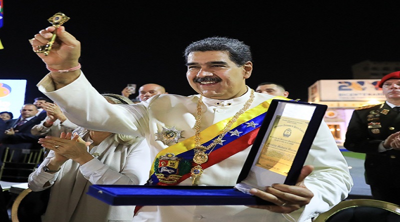 Presidente Maduro recibe llaves de la ciudad historia de Puerto Cabello