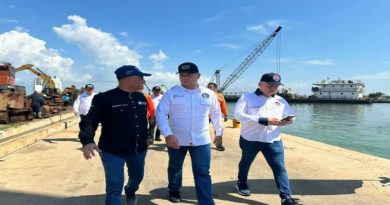 Culminan labores de saneamiento del muelle de Incanal en Zulia