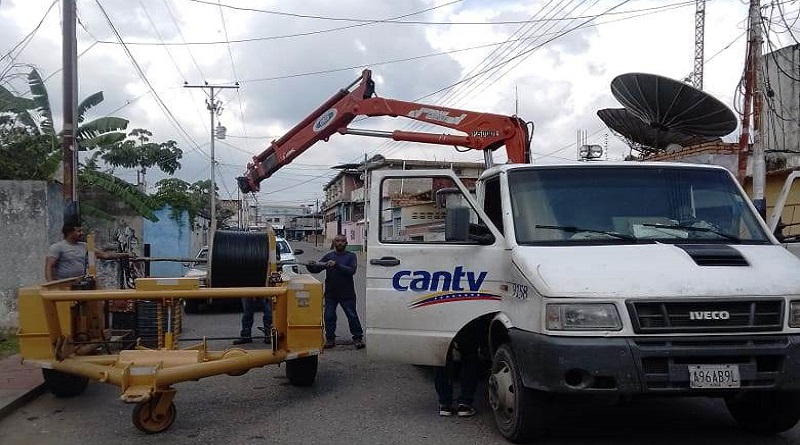 Restituyen servicio de telefonía a más de mil 200 suscriptores en Aragua