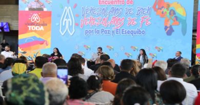 Pueblo venezolano unido con Fe y Paz en defensa del territorio Esequibo