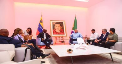 Estrechan lazos de formación entre PSUV y Partido Comunista de Sudáfrica
