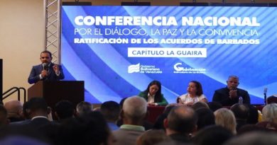 Realizan Conferencia Nacional por el Diálogo, la Paz y la Convivencia en La Guaira