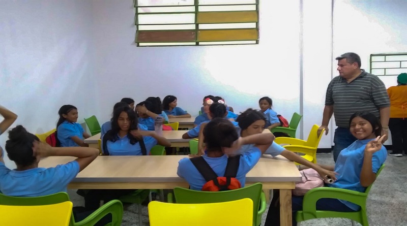 Reinauguran Unidad Educativa Nacional Rafael María Baralt en el Zulia