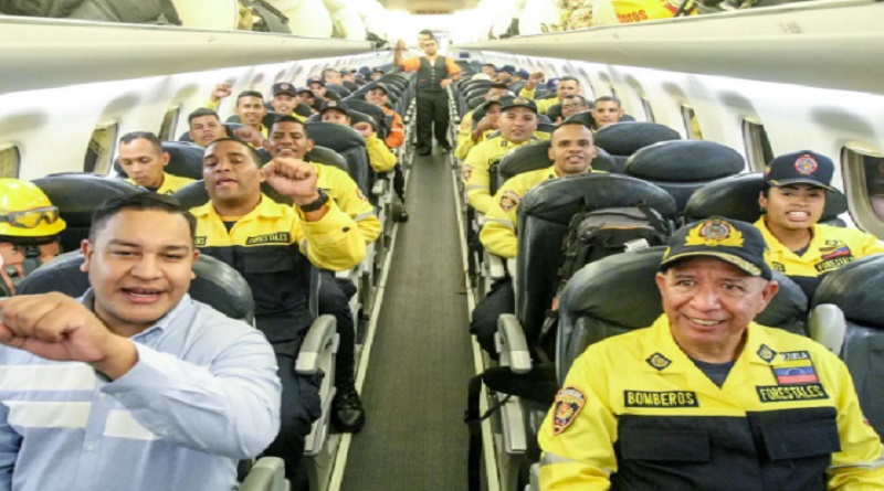 Fuerza de Tarea Humanitaria Simón Bolívar arriba a Bolivia para combate de incendio
