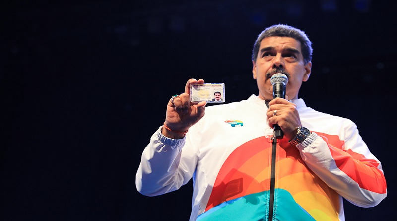 Jefe de Estado insta al Saime a garantizar la cedulación del pueblo