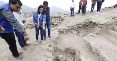 Hallan momias de más de mil años de antigüedad en Lima Perú
