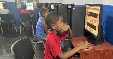 Reinauguran Biblioteca Virtual de Chuao