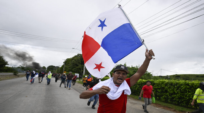 Arrestan a más de mil personas durante protestas en Panamá
