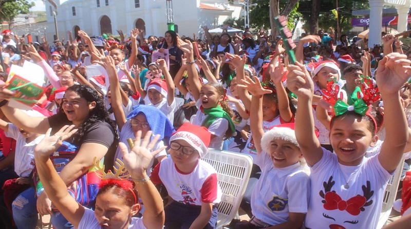 En Mariño dieron la bienvenida a la Navidad con parrandas escolares