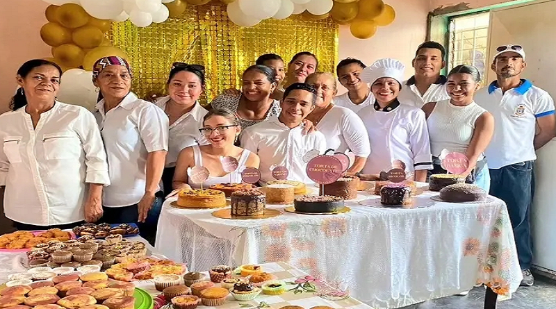 Emprendedores de Cojedes se forman en unidad curricular de repostería