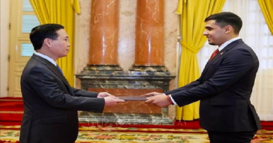 Embajador de Venezuela en Vietnam presenta Cartas Credenciales